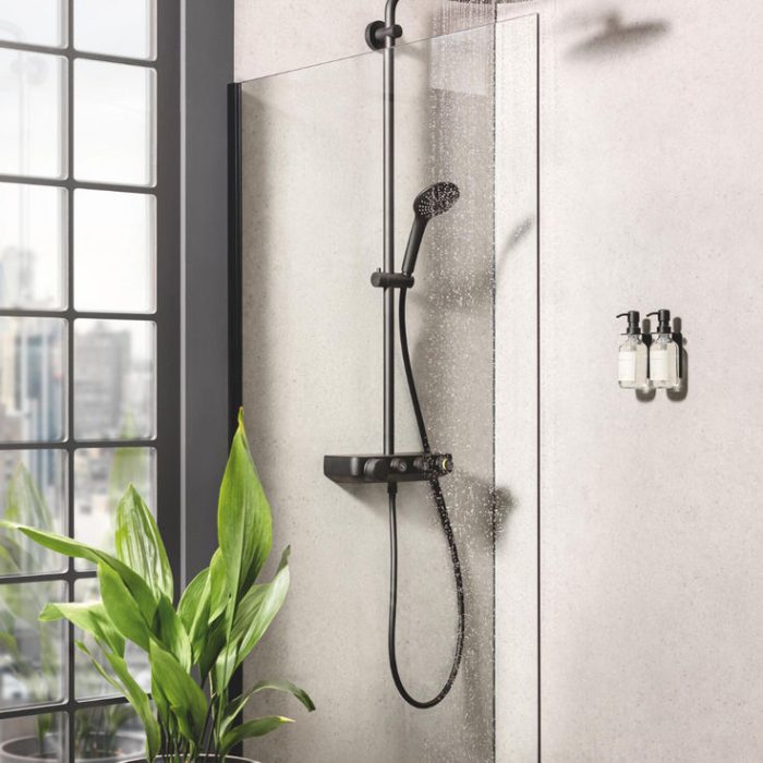 Idées douche encastrée noire mate GROHE